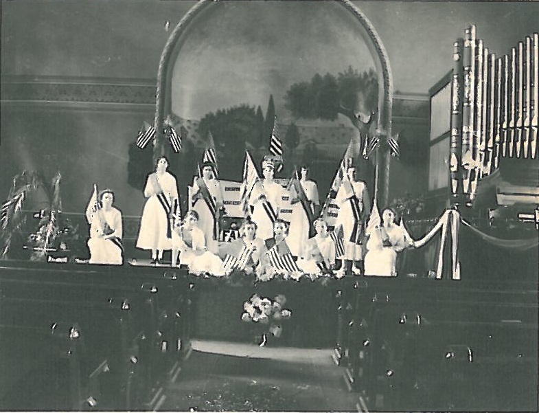 CHildrensDay1919Flags